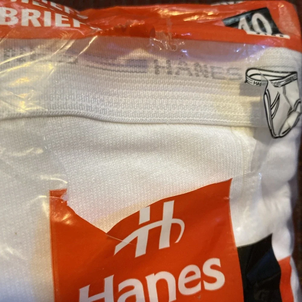 VINTAGE 1997 HANE'S MEN'S 100% PRESHRUNK COTTON WHITE BRIEFS NEW OLD STOCK SZ 40